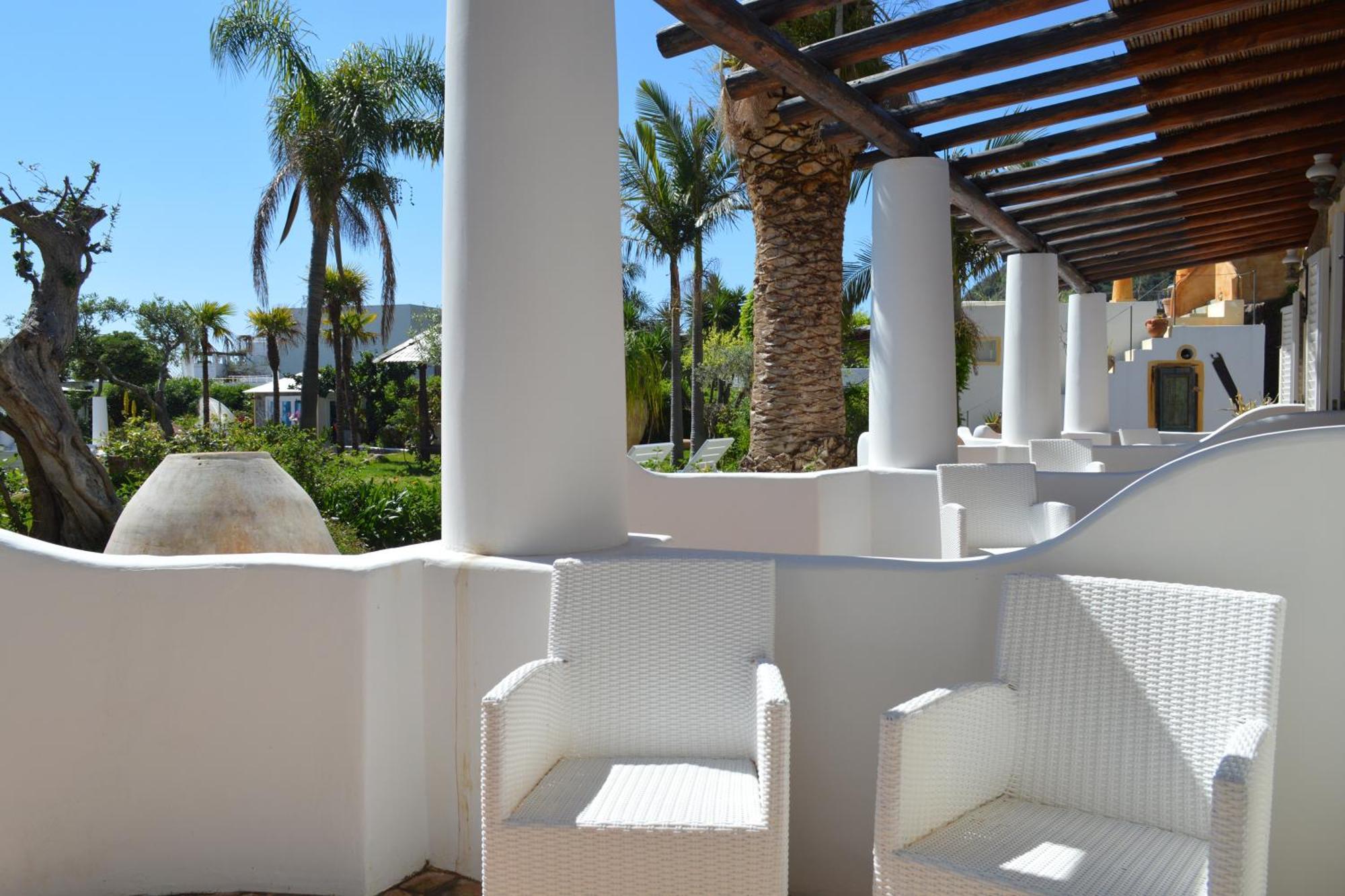 Hotel Oasi Panarea Buitenkant foto