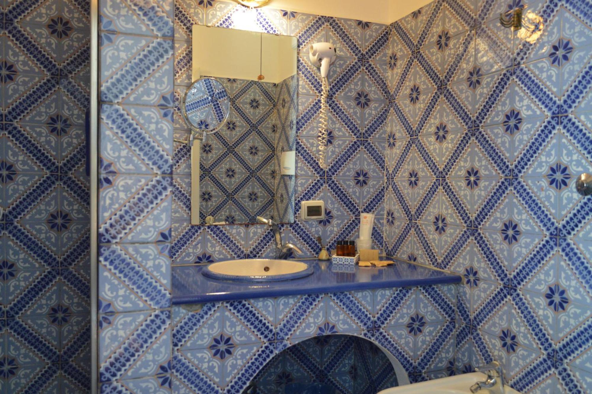 Hotel Oasi Panarea Buitenkant foto