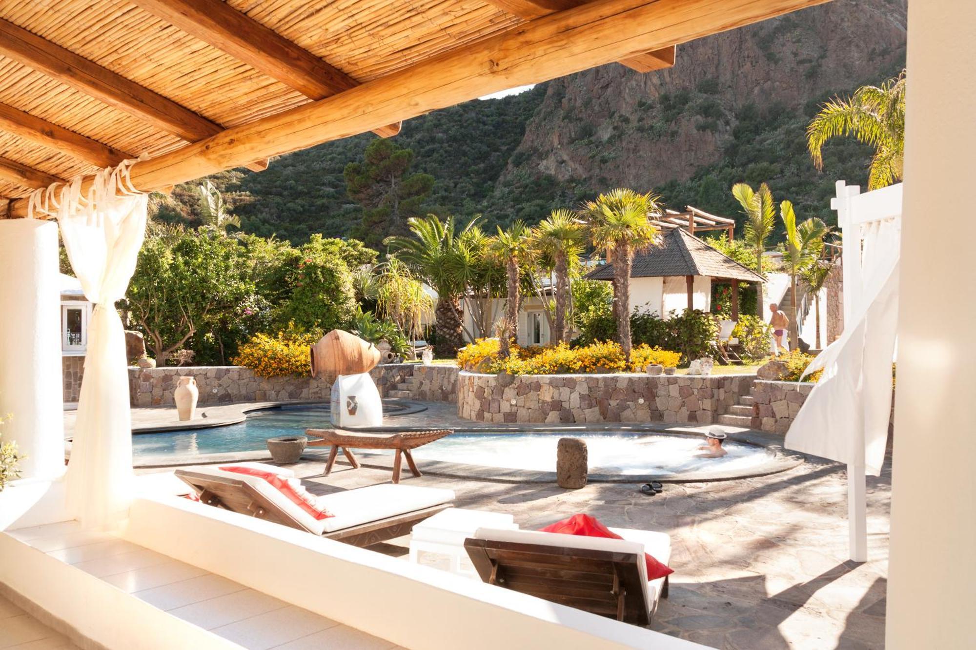 Hotel Oasi Panarea Buitenkant foto