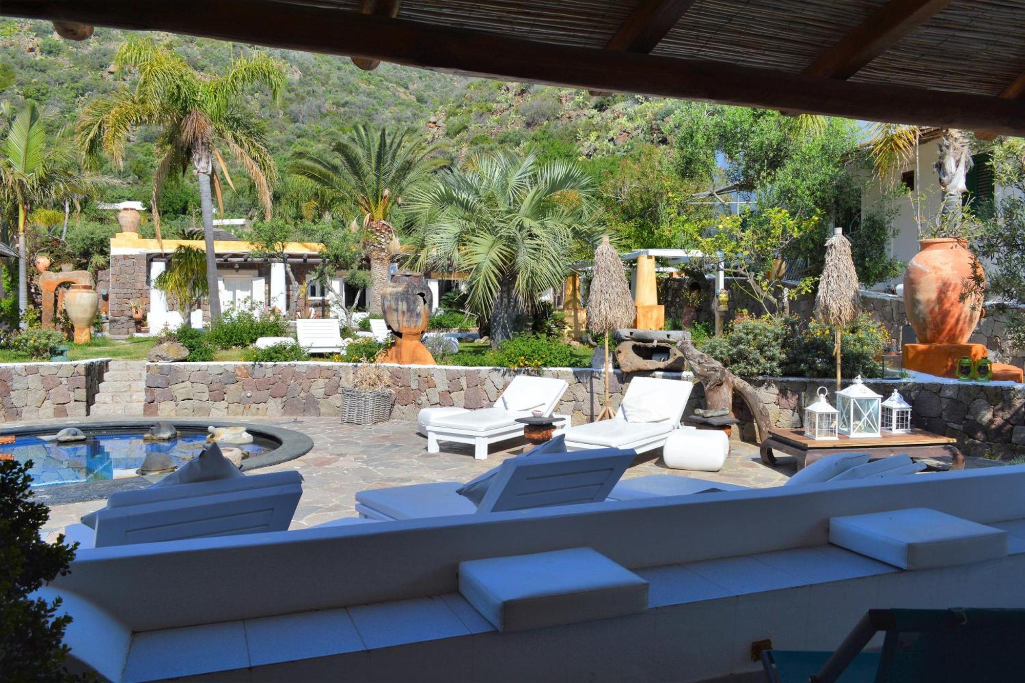 Hotel Oasi Panarea Buitenkant foto