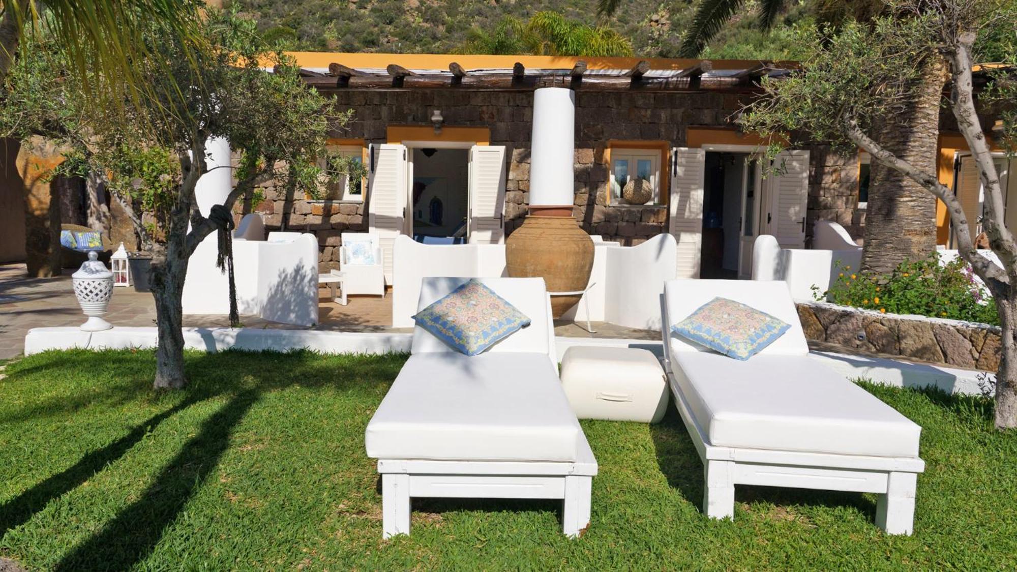 Hotel Oasi Panarea Buitenkant foto