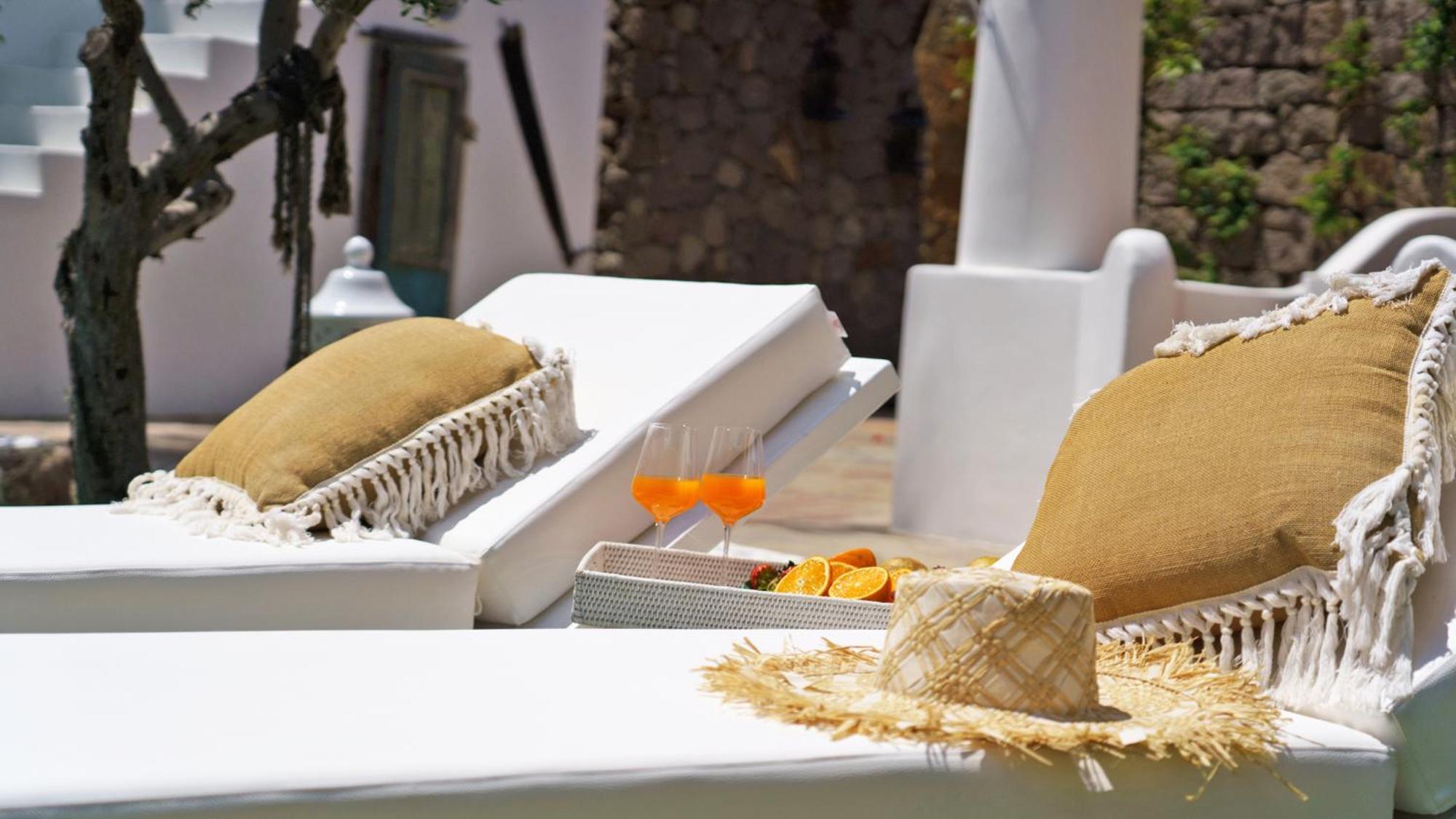 Hotel Oasi Panarea Buitenkant foto